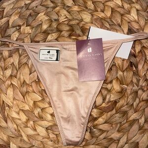 Donna L’oren Lace Thong